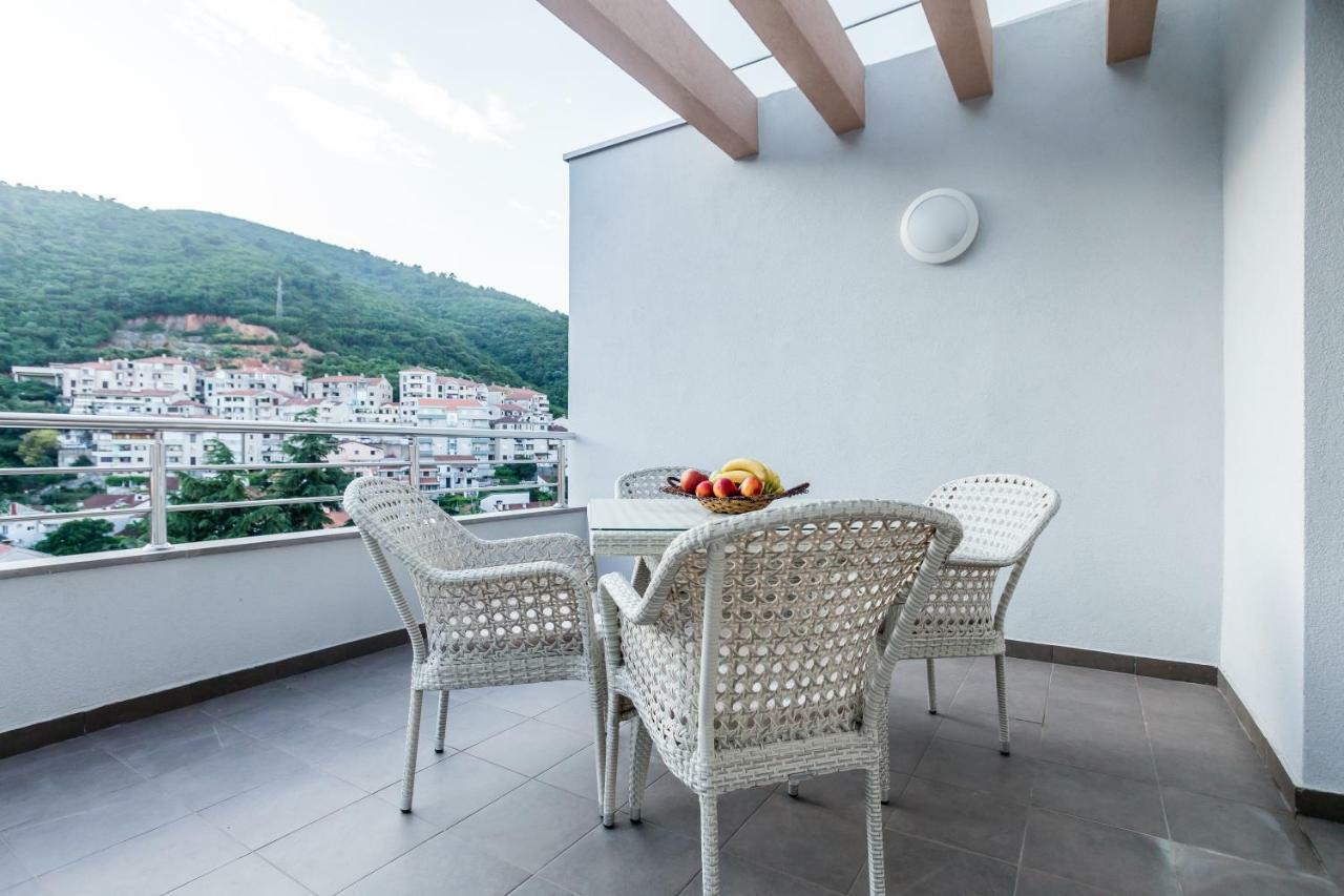 Adriatik Lux Apartments Budva Exteriér fotografie